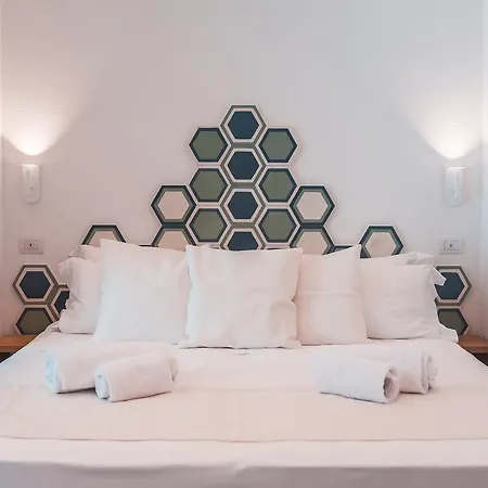 בית הארחה Medousa 4*