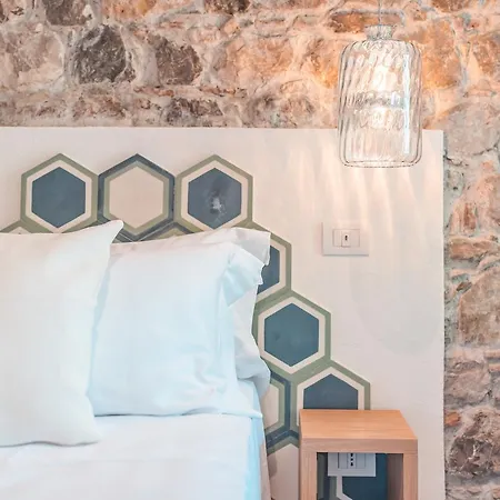 Médousa Bistrot&suites Affittacamere 4*